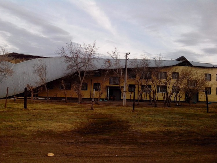 УРАГАН СЕРЕЖКА ПОИГРАЛ НЕМНОЖКО2042