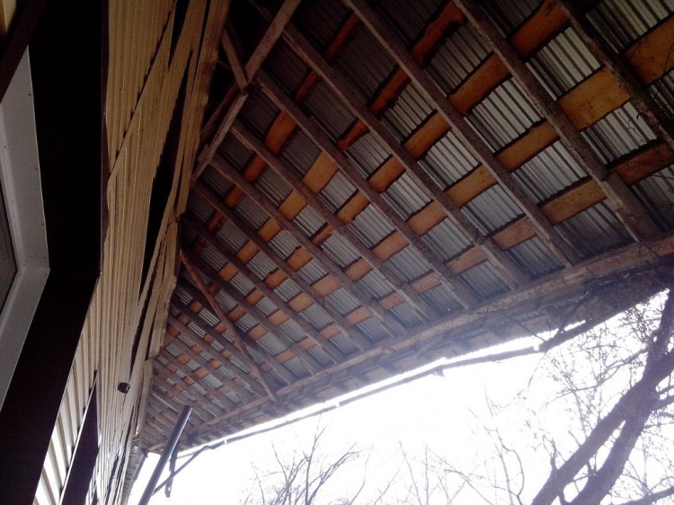 УРАГАН СЕРЕЖКА ПОИГРАЛ НЕМНОЖКО2053